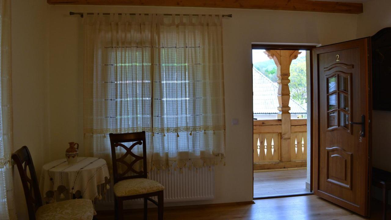 Pensiunea Valea Muntelui Bîrsana Εξωτερικό φωτογραφία